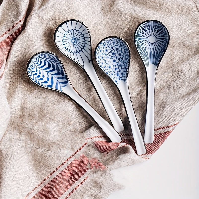 Lot de 5 petites cuillères japonaises artisanales, résistantes haute température, peintes à la main, pour soupe, nouilles ou desserts.