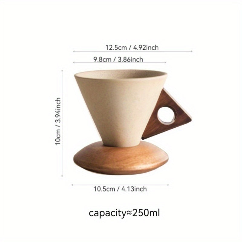 Tasse à café en céramique 250 ml, artisanale, bec verseur large, poignée bois, sous‑verre inclus, idéale maison, bureau ou cadeau.