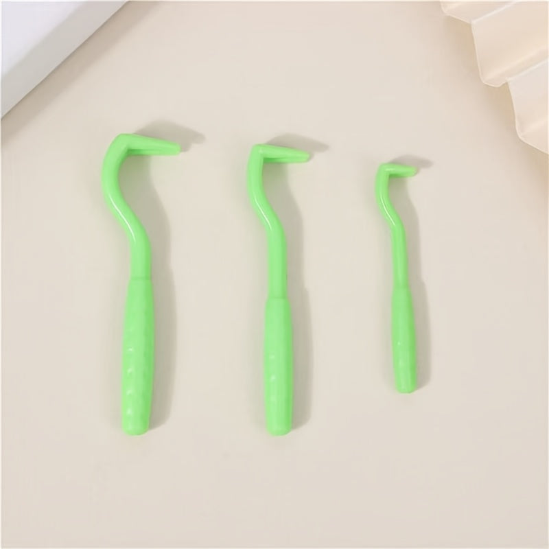 Kit de 3 outils de retrait des puces pour animaux. Crochet à tiques, pince et peigne pour le toilettage des chats et chiens.