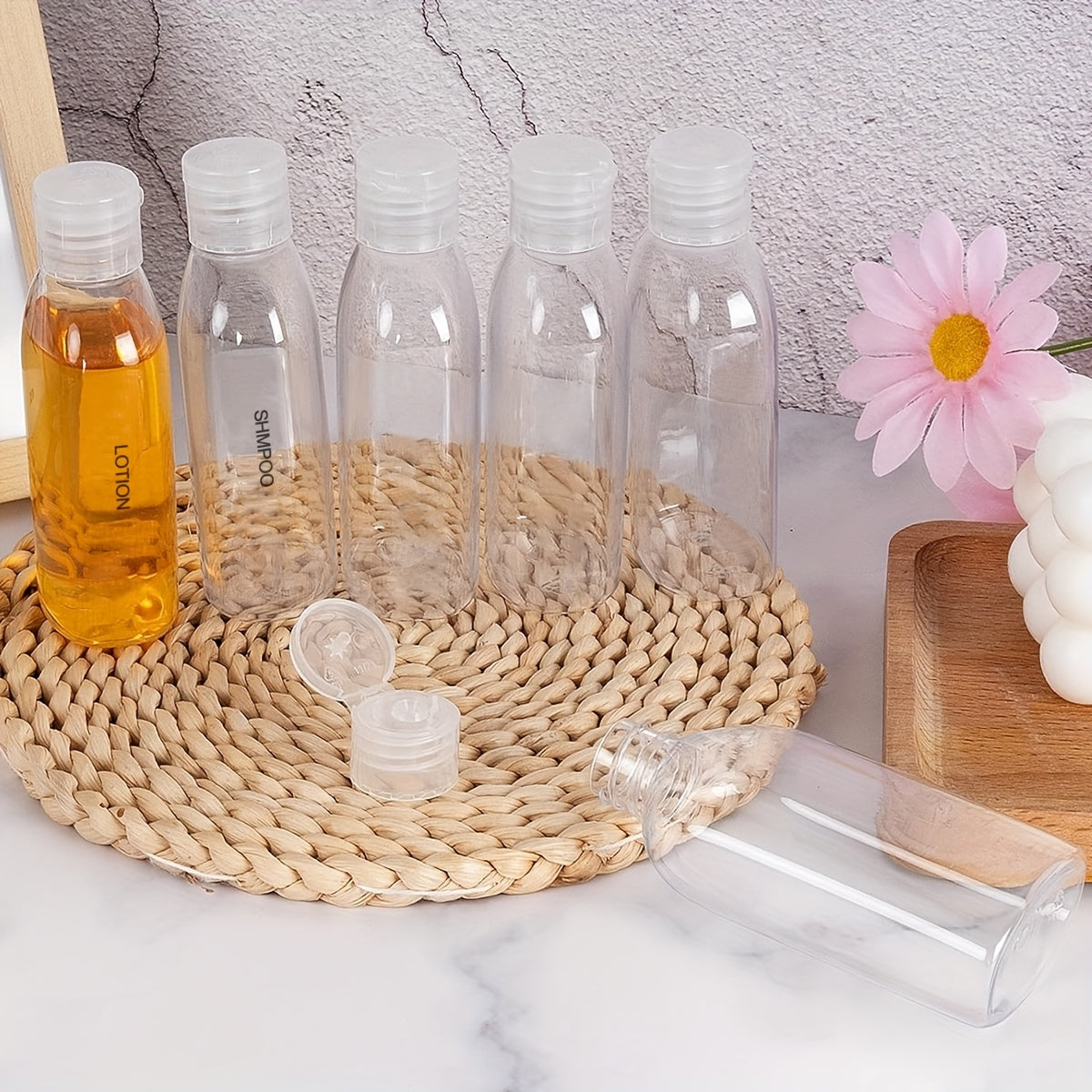 Lot de 6 flacons de voyage 100 ml, étanches, conformes TSA, rechargeables, faciles à presser et nettoyer pour lotions et soins.