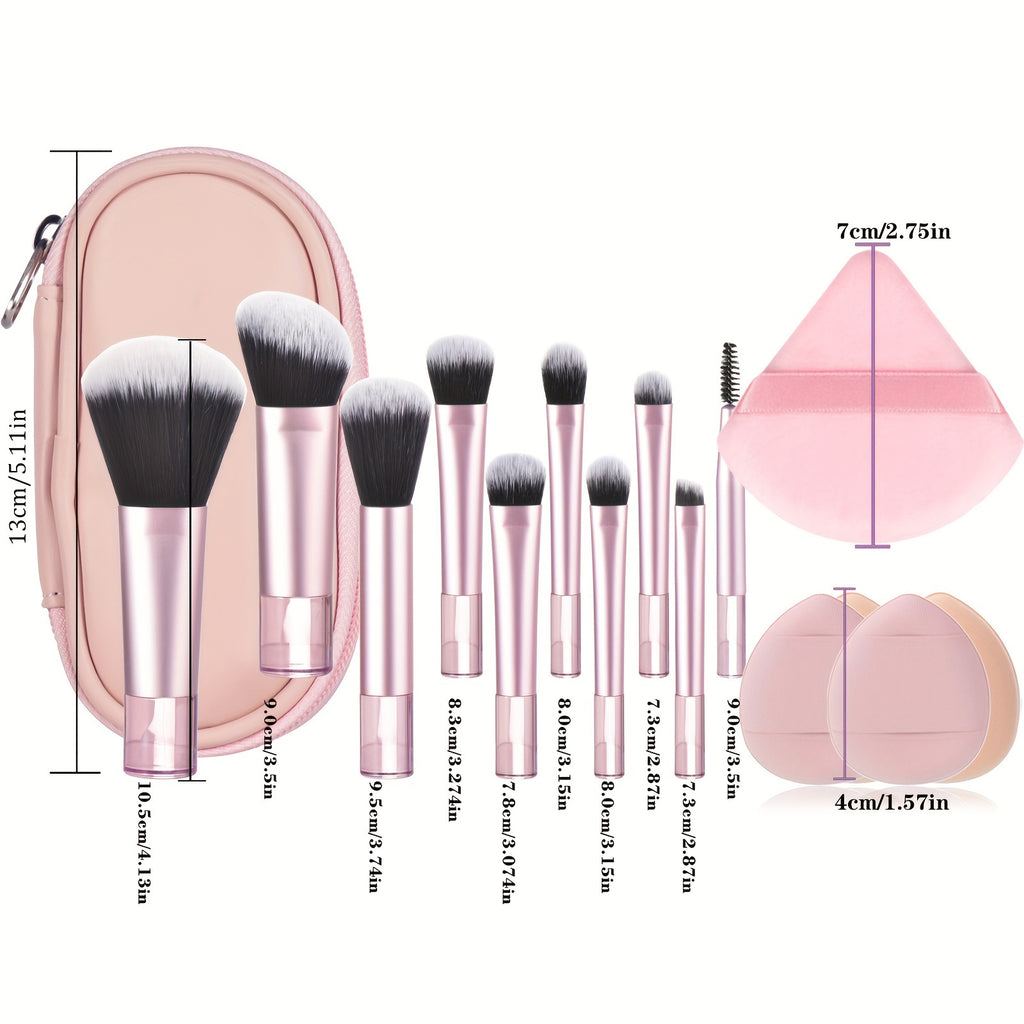 Set portable de pinceaux de maquillage avec éponge et houppette, parfait pour un kit complet d’outils cosmétiques en voyage.