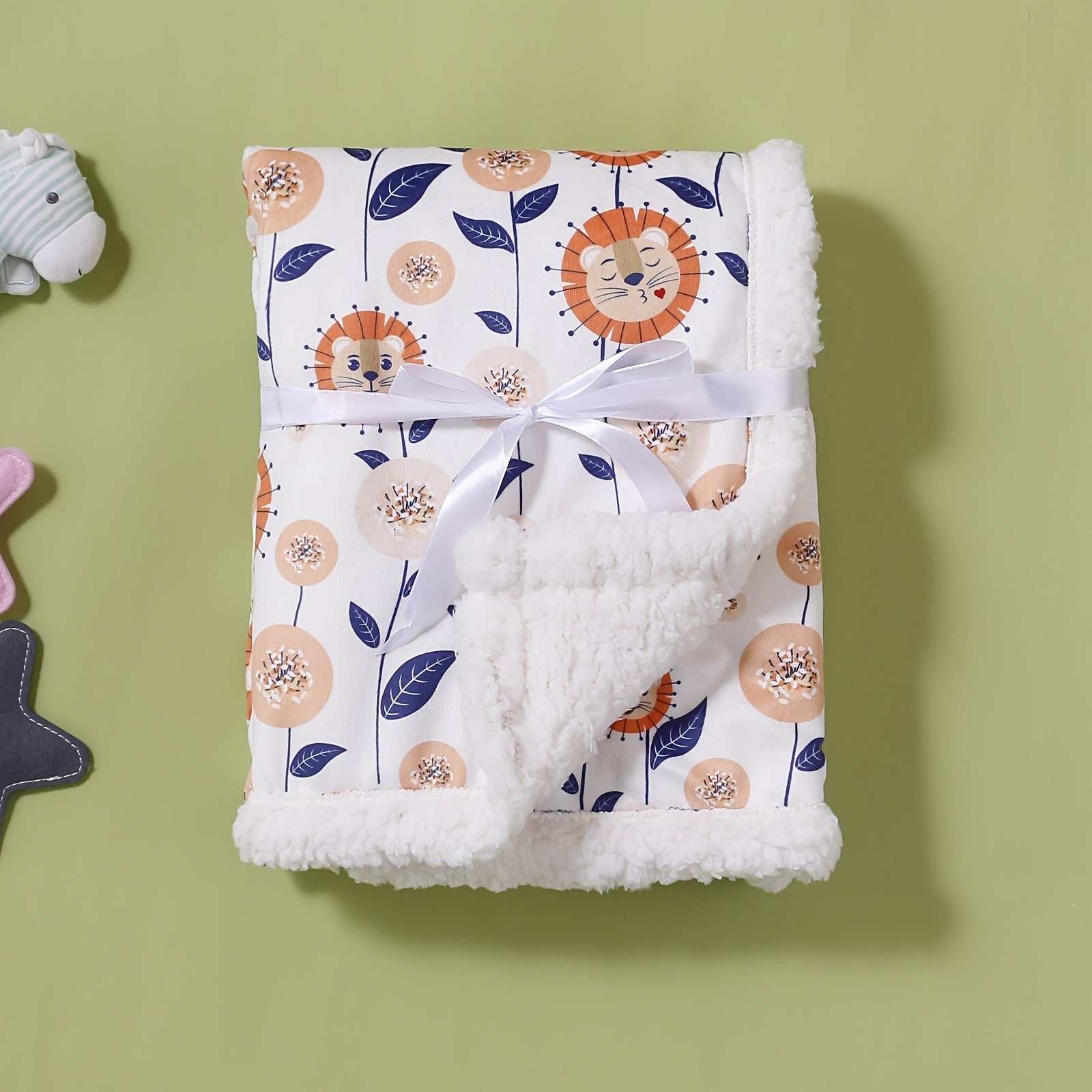 Ultra-Soft Double-Layered Youngsters' Blanket with Cute Animal Prints - Cozy, Machine Washable for Autumn &amp; Winter - Available in Gray, White, Blue, Yellow