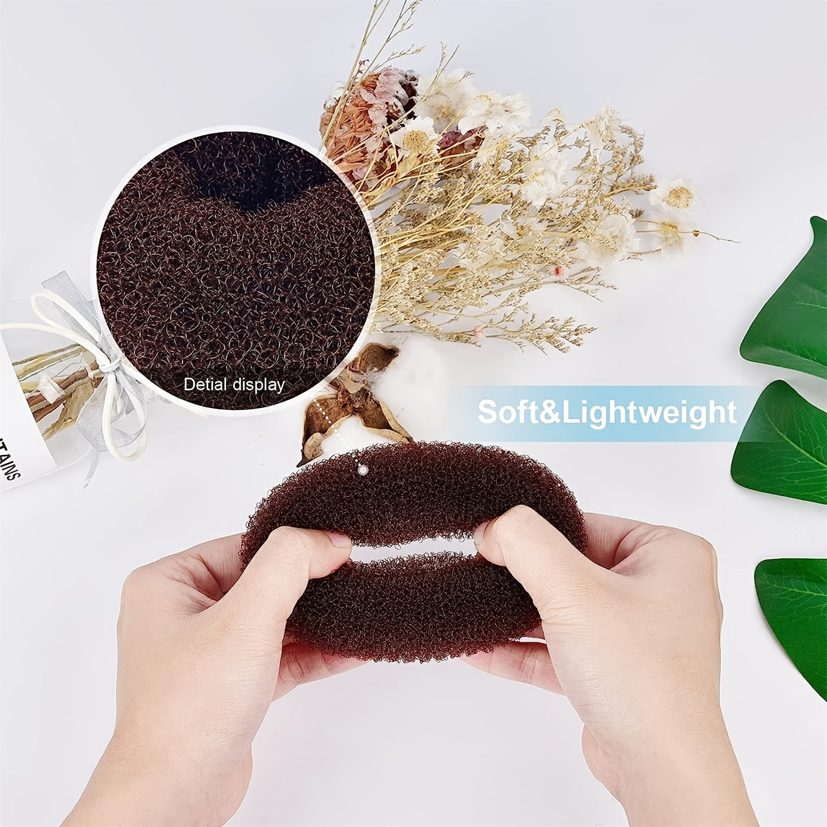 Lot de 3 accessoires donut pour chignons, avec épingles, idéal pour créer facilement des coiffures volumineuses et structurées.