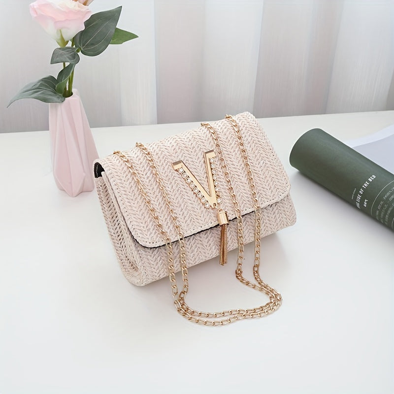 Visually Appealing Woven Crossbody Bag with Golden-Tone Hardware &amp; Detachable Chain Strap - Lightweight Casual Small Square Shoulder Bag for Women, Spacious Snap Closure Purse for Commuting &amp; Travel (19.05x7.11x13.97 cm), Cro