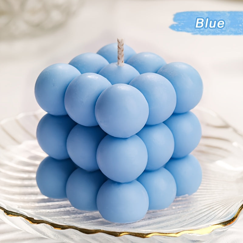 Bougie en forme de cube Décorative pour Noël, Saint-Valentin, diplômes ou anniversaires, parfaite comme cadeau pour amis, enseignants ou décoration maison.