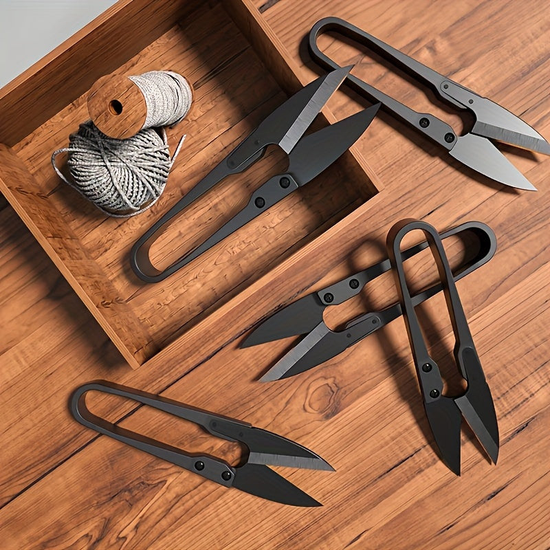 Outil de désherbage et jardinage robuste Acier inoxydable, prise antidérapante, idéal pour enlever mauvaises herbes, préparer sols et entretenir jardins domestiques ou professionnels.