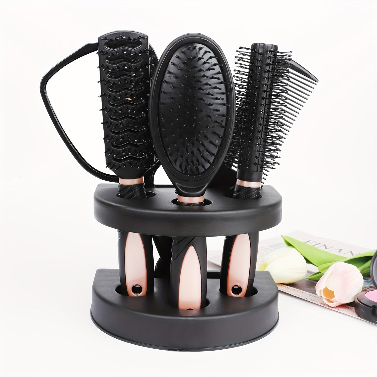 Set coiffure professionnel 5 pièces : brosses démêlantes, peignes massage cuir chevelu et miroir, parfait pour styling complet.
