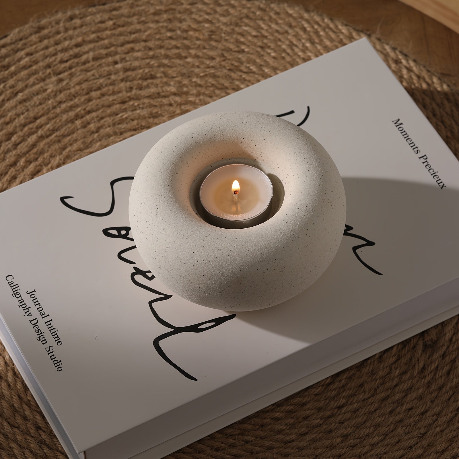 NJCHARMS White Ceramic Donut Candle Holder - Modern Vintage Table Centerpiece, Polished Small Decorative Holder for Weddings, Dinners, Parties, Living Room Decor &amp; Housewarming Gift