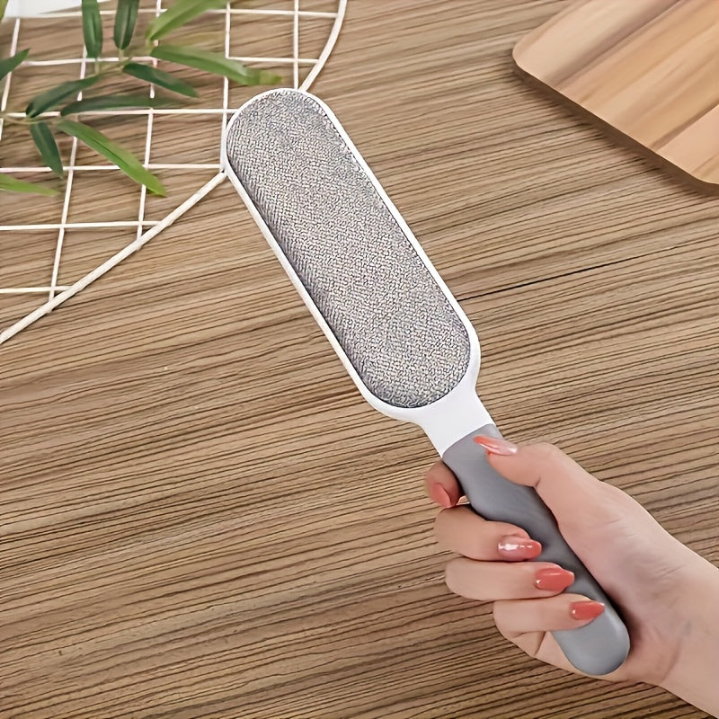 Brosse réutilisable pour enlever les poils d'animaux. Double face, effet statique, idéale pour meubles, vêtements et tapis, sans batterie, en polypropylène durable.