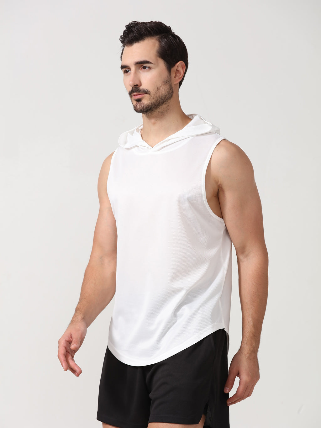 Veste sans manches homme à capuche, respirante, idéale pour course, entraînement et activités outdoor.