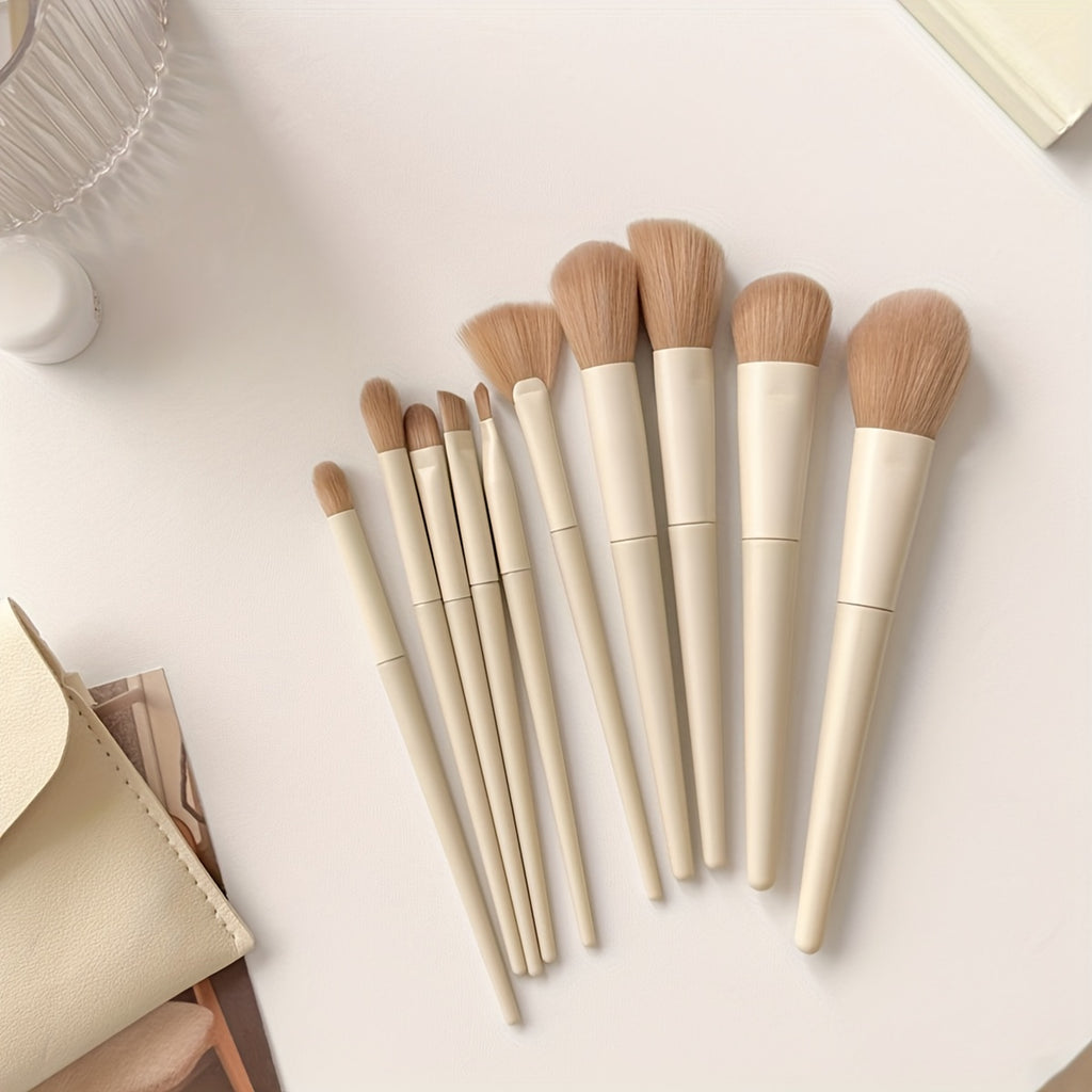 Set de 10 pinceaux maquillage avec étui cuir, poils doux hypoallergéniques, pour poudre, fond de teint, blush, yeux et highlighter, voyage pratique.