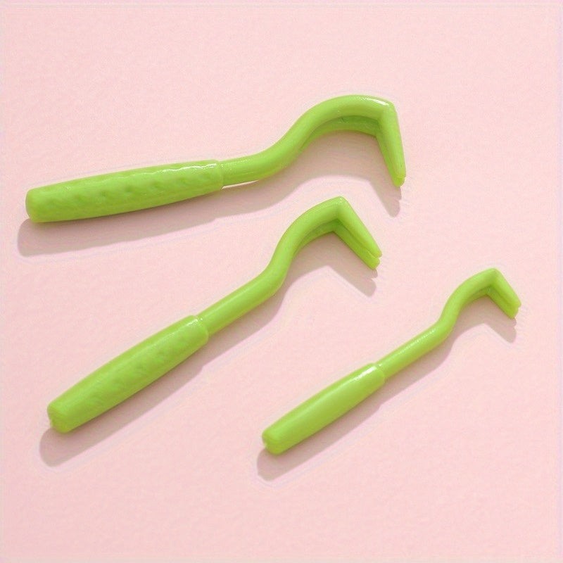 Kit de 3 outils de retrait des puces pour animaux. Crochet à tiques, pince et peigne pour le toilettage des chats et chiens.