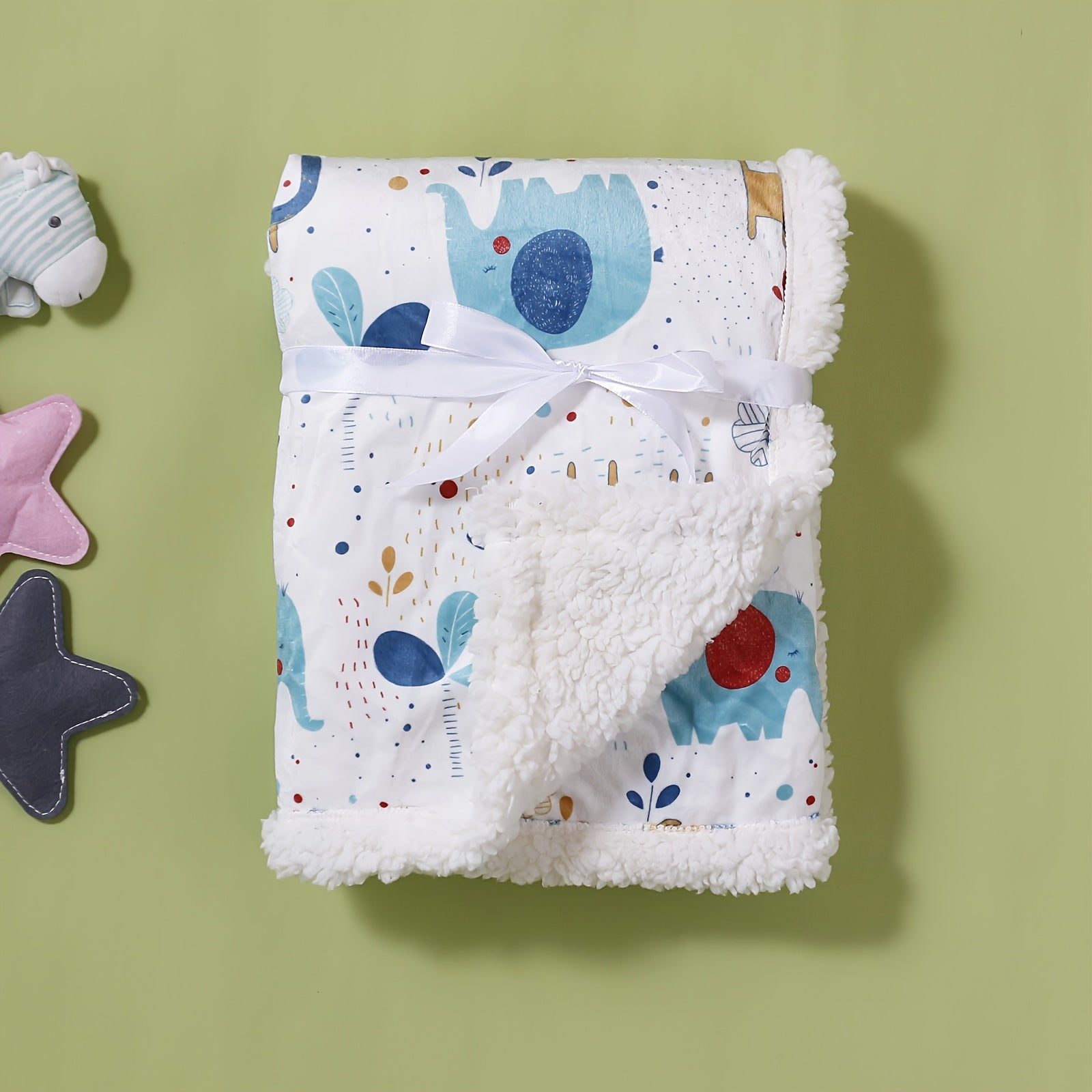 Ultra-Soft Double-Layered Youngsters' Blanket with Cute Animal Prints - Cozy, Machine Washable for Autumn &amp; Winter - Available in Gray, White, Blue, Yellow