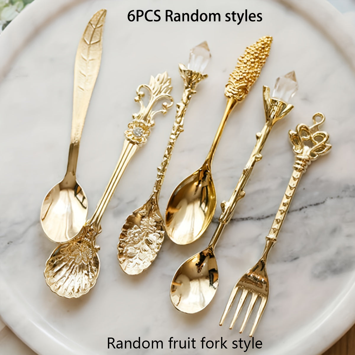 6 Packs/Set, European-Style Golden Dessert Spoons, Vintage Coffee Spoons, Retro-Style Metal Carved Fruit Dessert Spoons, Suitable for Kitchen Dining, Classical Style, Some Styles Are Random.