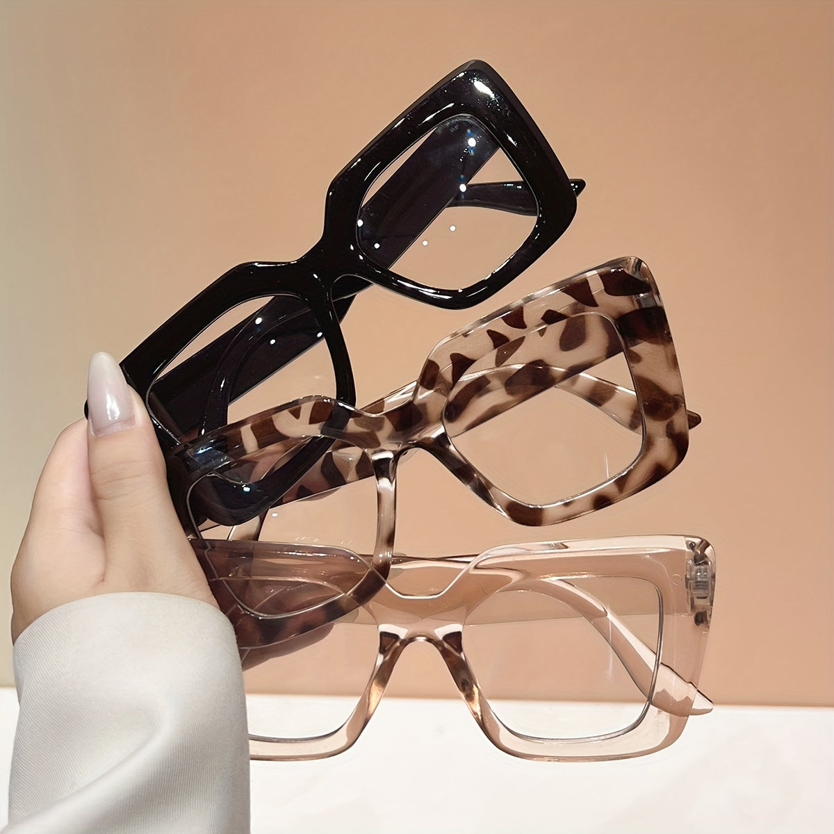 Lot de 3 lunettes vintage œil de chat, monture ronde rétro en PC, élégantes et adaptées pour bureau et style quotidien.