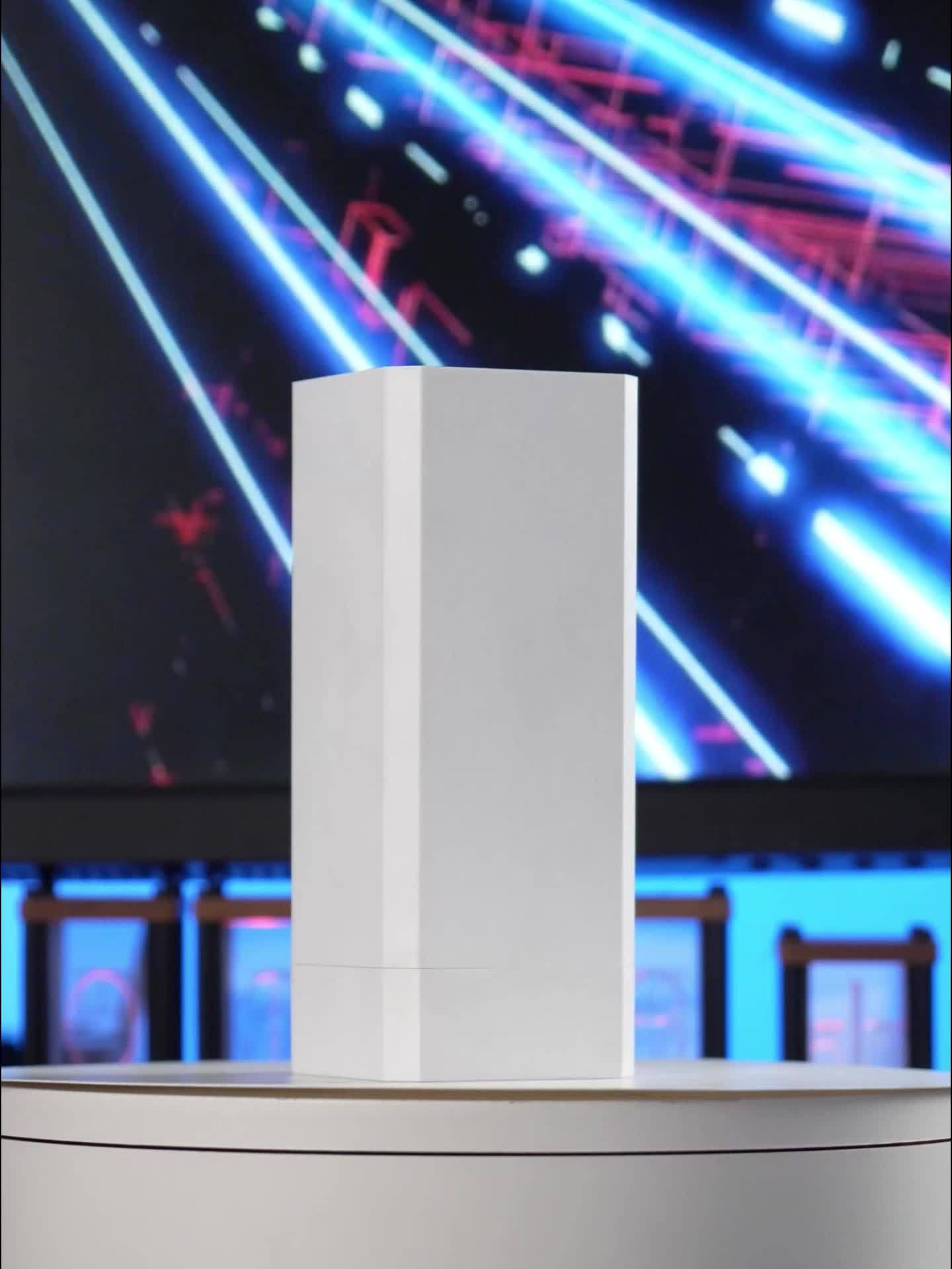 Kit de nettoyage 32-en-1 avec brosses adaptées pour claviers, écouteurs, tablettes, téléphones et appareils photo, entretien complet et pratique.