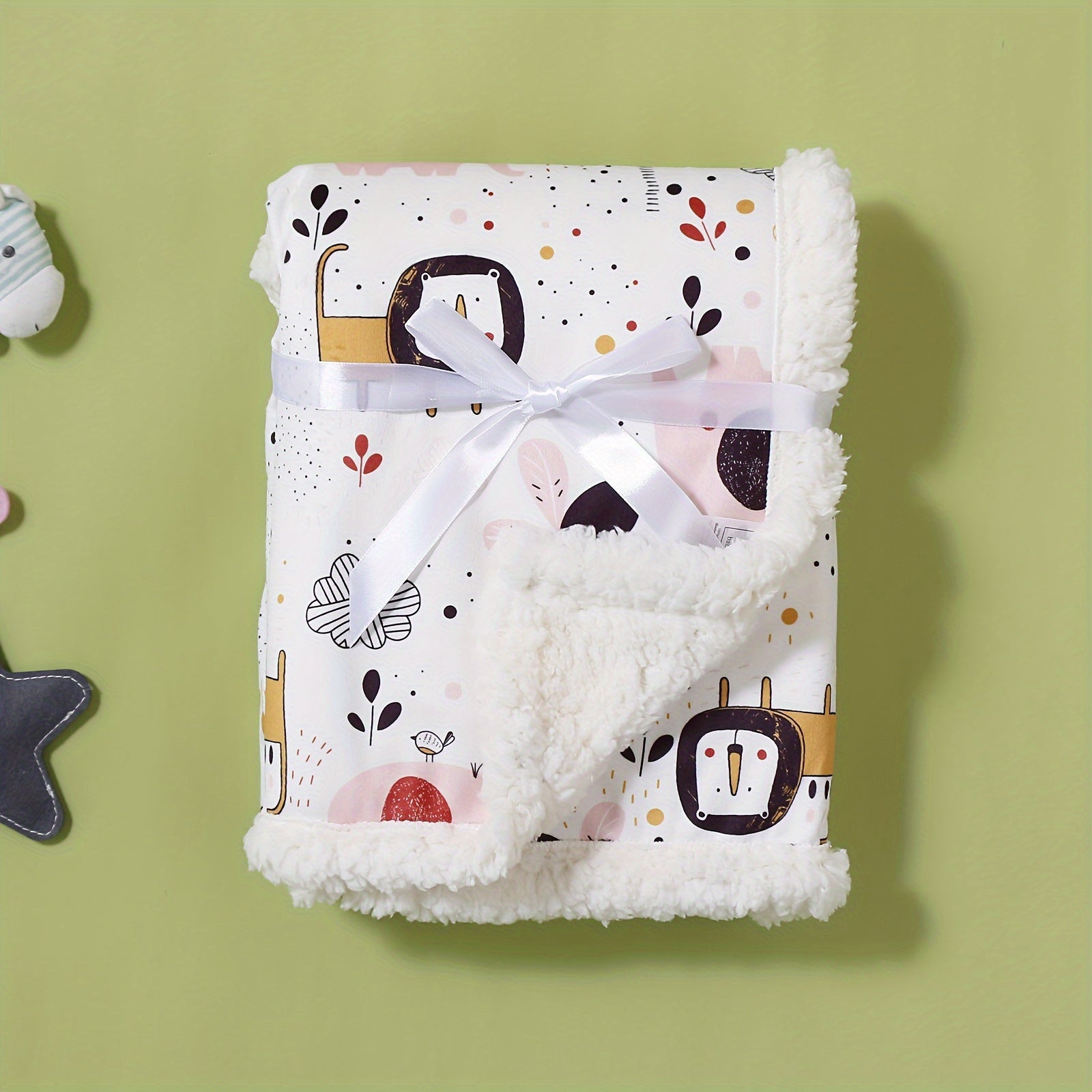 Ultra-Soft Double-Layered Youngsters' Blanket with Cute Animal Prints - Cozy, Machine Washable for Autumn &amp; Winter - Available in Gray, White, Blue, Yellow