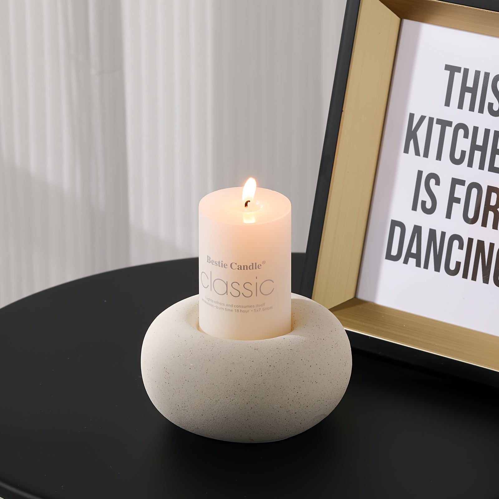 NJCHARMS White Ceramic Donut Candle Holder - Modern Vintage Table Centerpiece, Polished Small Decorative Holder for Weddings, Dinners, Parties, Living Room Decor &amp; Housewarming Gift