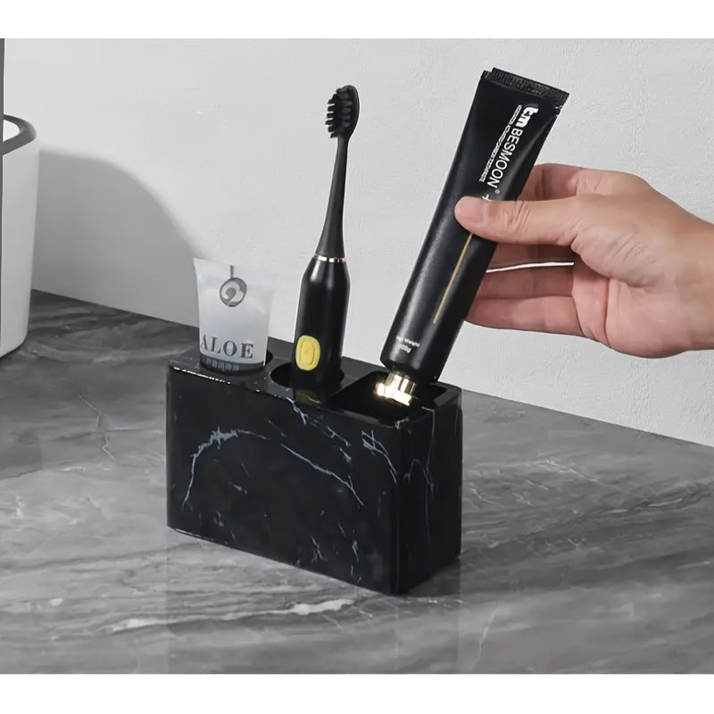 Porte-brosses à dents en résine 3 compartiments Design marbré avec touches dorées, rangement stable pour brosses et dentifrice, accessoire durable et élégant pour salle de bain.