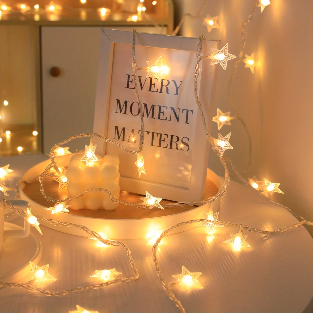 Guirlande lumineuse LED étoiles 10 à 80 LED, alimentée par piles, idéale pour décoration intérieure et extérieure, mariages, fêtes, Noël, jardin ou événements spéciaux.