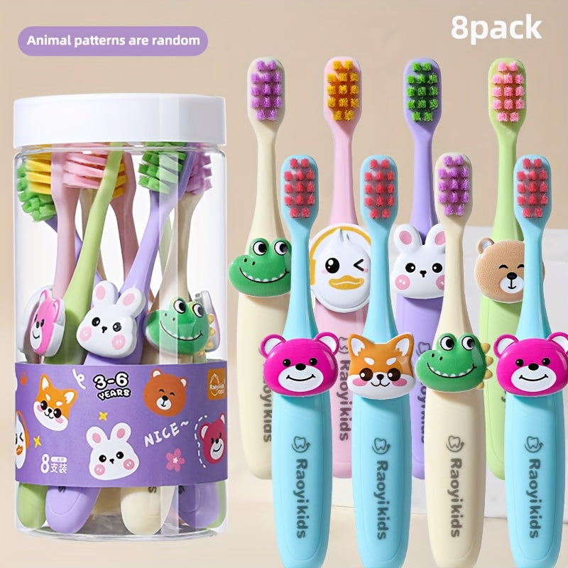 Lot de 8 brosses à dents enfants, poils doux, protection des gencives, designs colorés avec animaux, idéales pour l’apprentissage du brossage.