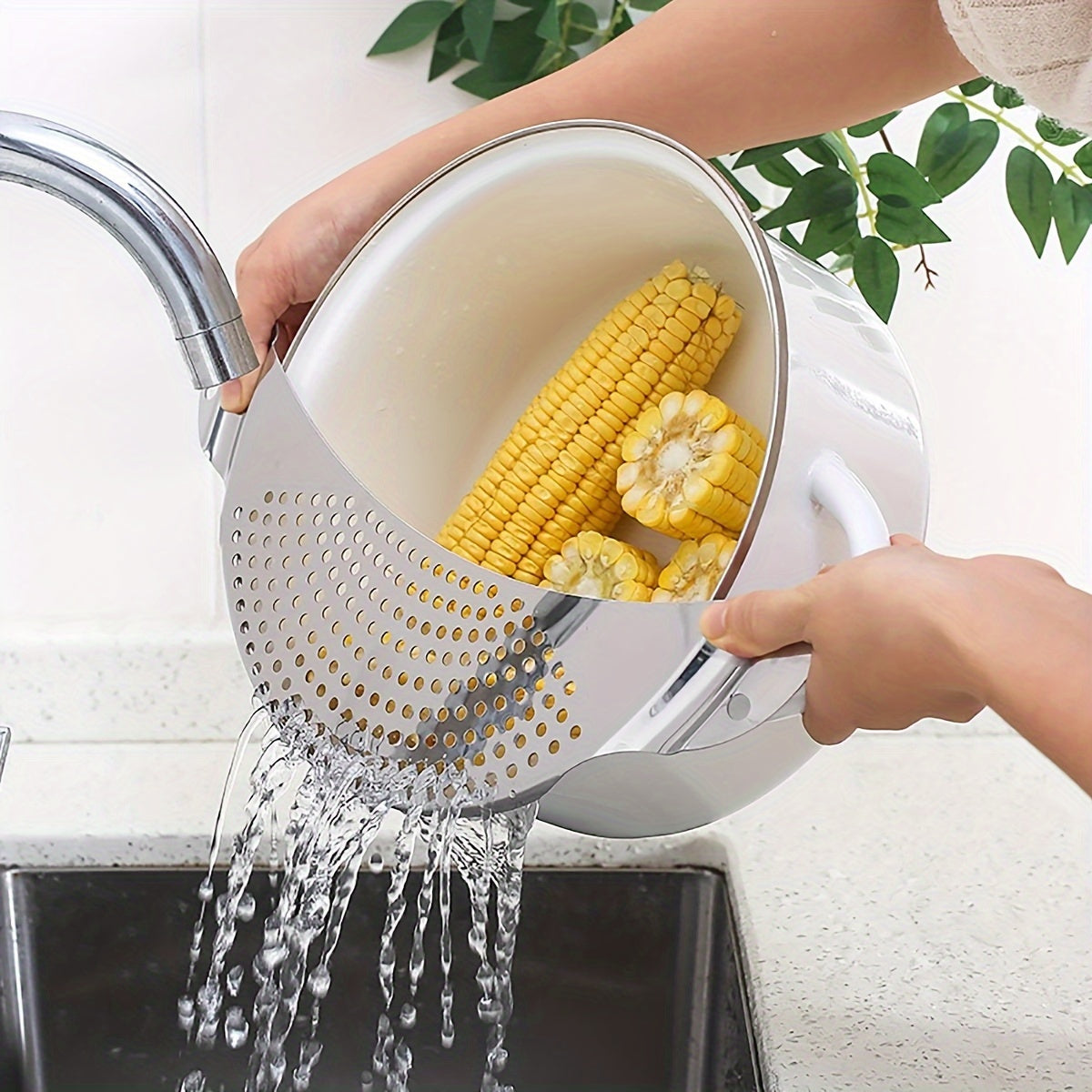 Stainless Steel Kitchen Strainer - Vegetable Washing &amp; Draining Tool, Water Separator Board for Cooking and Dining