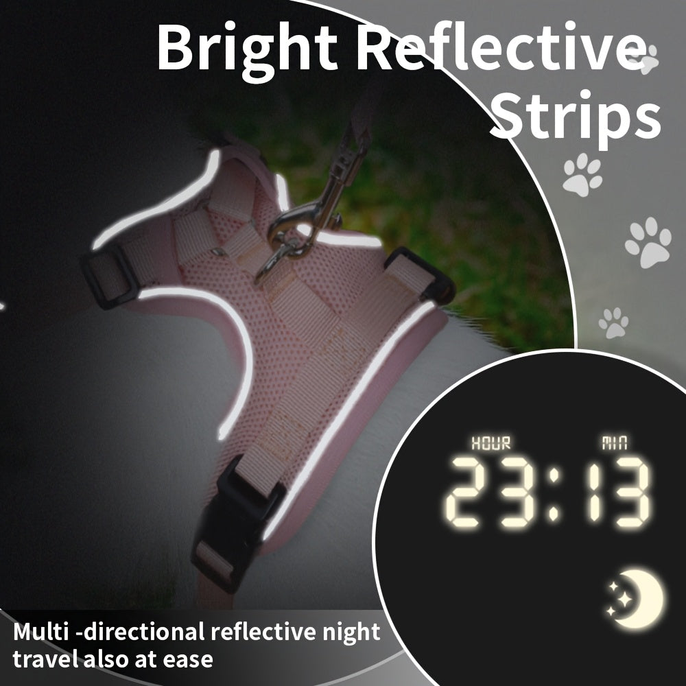 Harnais et laisse pour chat, gilet ajustable antifuîte, doux et respirant, bandes réfléchissantes, contrôle facile pour promenades sécurisées.