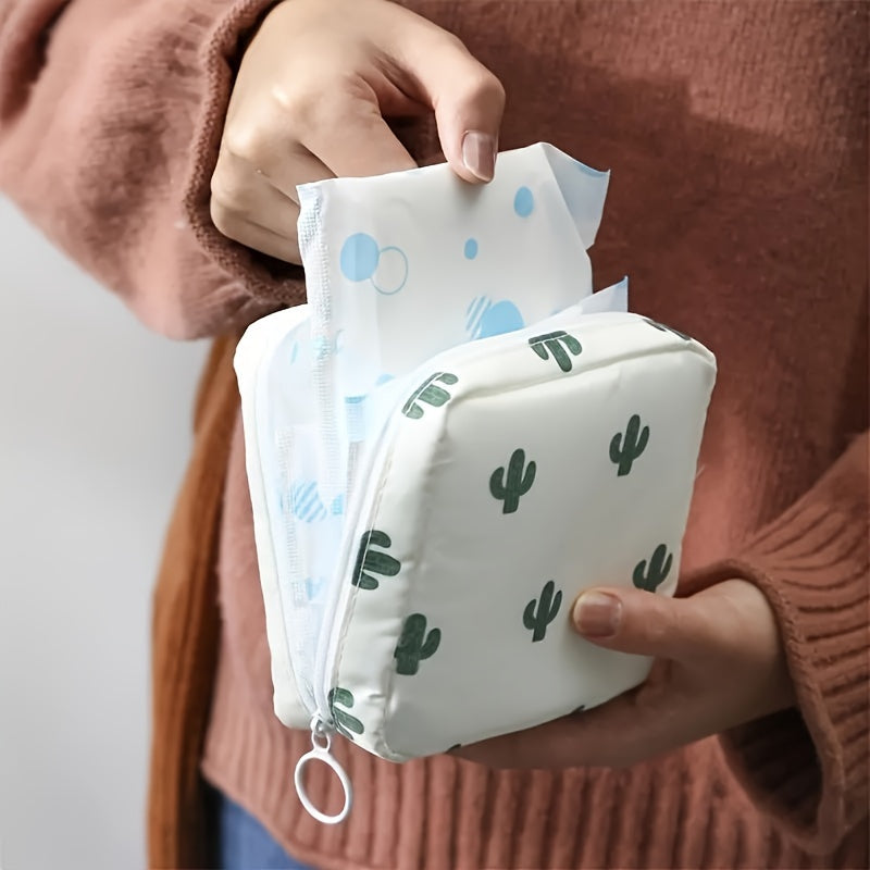 Pochette de rangement hygiénique pour serviettes et tampons, compacte et portable, idéale pour kit menstruel féminin en déplacement.