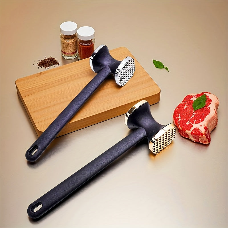 Marteau à viande double-face en alliage de zinc : attendrit steaks, écrase ail et prépare viandes. Outil polyvalent pour cuisine pratique.