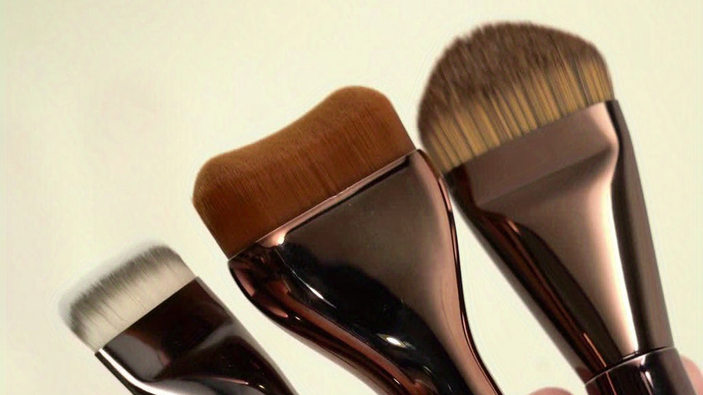 Set MAANGE 3 pièces : pinceaux maquillage aluminium, fond de teint Kabuki, poils doux et épais, débutants, portable et facile à utiliser.