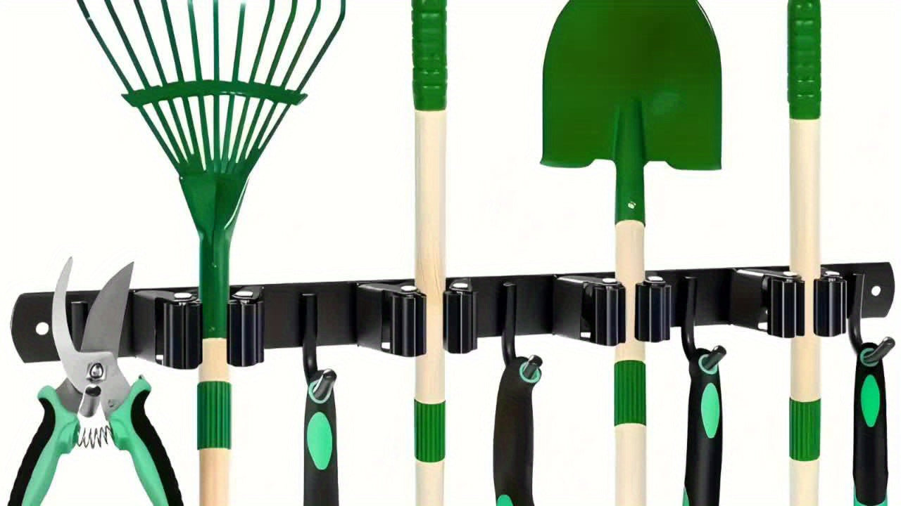 Organisateur mural en acier inoxydable, 4 emplacements et 5 crochets, rangement polyvalent pour outils jardin, balais, garage, robuste et gain de place.