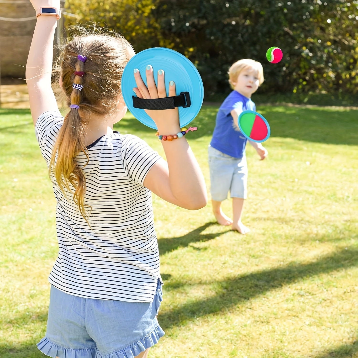 Jeu de balle Goo pour enfants, extérieur et plage, avec 2 raquettes et balle, parfait pour jardins et cadeaux familiaux.