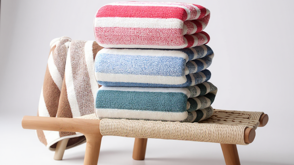 Serviette ultra-douce en polyester, 70×140 cm, super absorbante, séchage rapide, antidérapante, idéale yoga, spa, voyage ou usage quotidien.