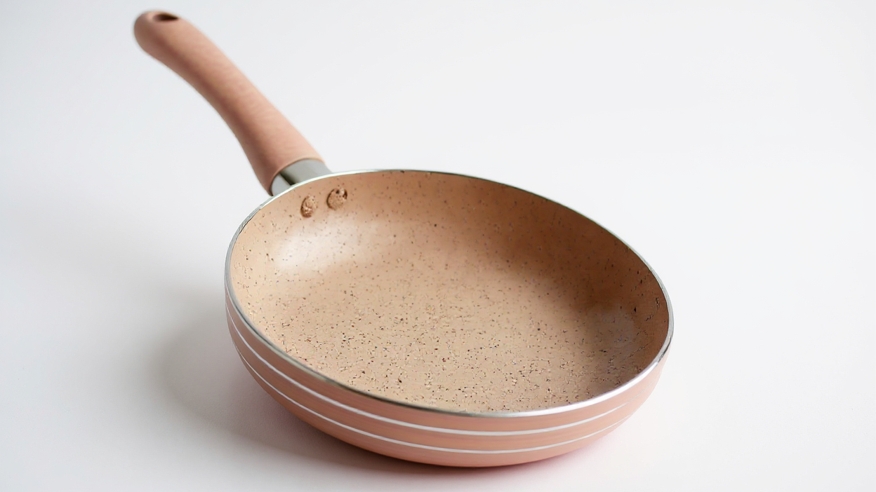 Mini Egg Skillet Non-Stick - Cute Breakfast Frying Pan with Blue Handle, Ideal for 1-Serving Meals, Perfect for Making Omelets, Scrambled Eggs, and More, Breakfast Cooking Essentials | Colorful Kitchenware | Sustainable Cookware