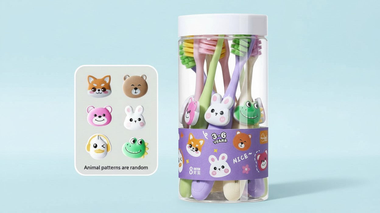 Lot de 8 brosses à dents enfants, poils doux, protection des gencives, designs colorés avec animaux, idéales pour l’apprentissage du brossage.