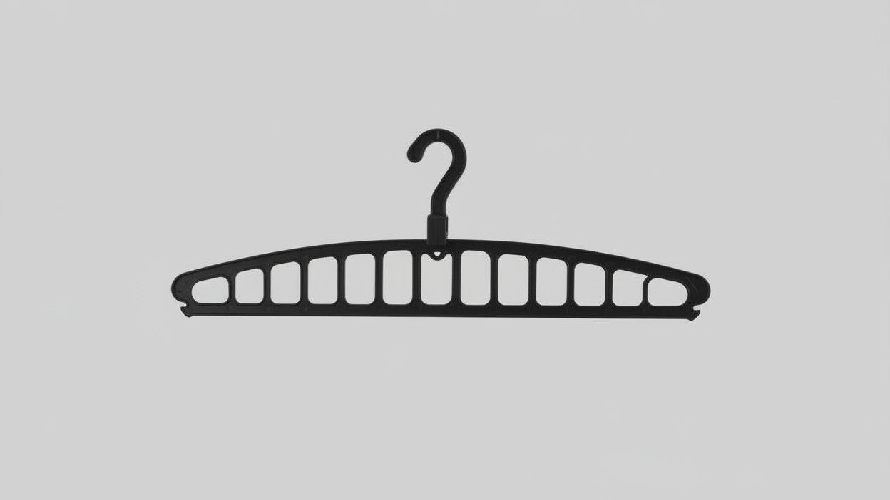 Lot 3 cintres noirs gain place plastique durable, multi-crochets, légers et pratiques pour organiser vêtements à maison ou en voyage.