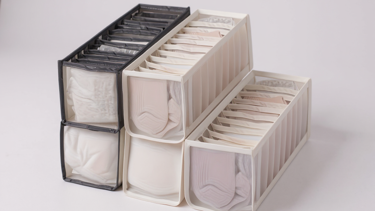 Boîte de rangement 11 cases en maille transparente, organise sous-vêtements, chaussettes, foulards et cravates, en PVC, pour placard domestique.