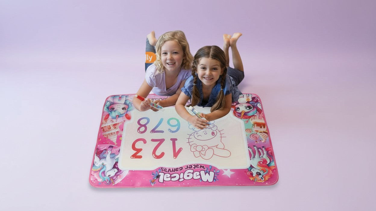 Set toile magique aquarelle pour enfants, portable et réutilisable, idéal pour fêtes, anniversaires et activités créatives.