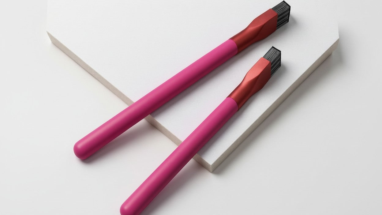 Lot de 2 pinceaux à sourcils carrés, multifonction, pour dessiner et estomper sourcils, créer formes naturelles et maquillage sophistiqué.