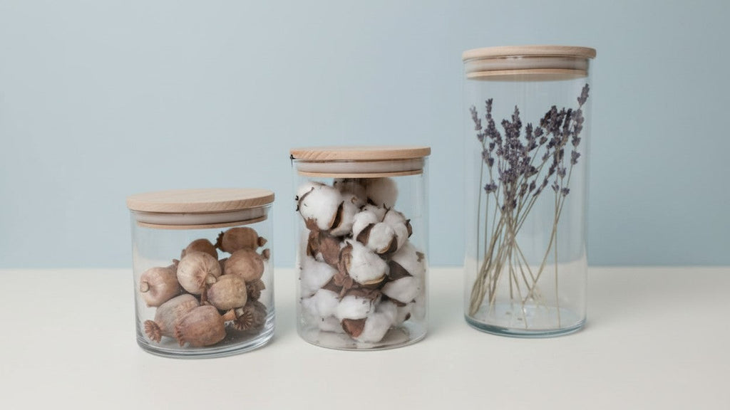 Personalized Glass Dog Treat Storage Jar with Engraved Lid &amp; Paw Prints - Custom Name "Spike'S Treats" - Round Pet Food Container for Dog Treats, Dog Treats for Training, Dog Treats for Training